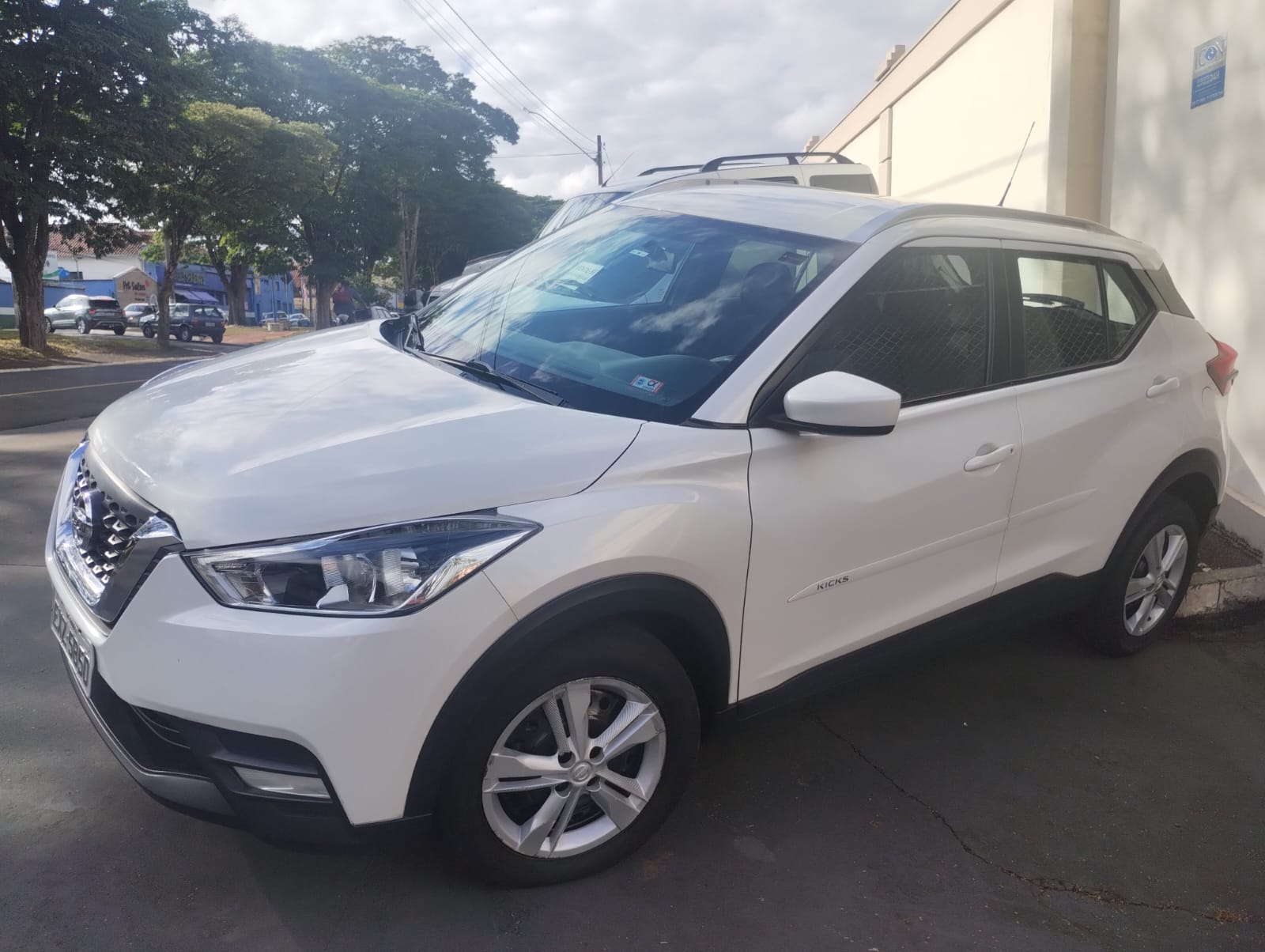 Nissan KICKS 1.6 Flex Automático